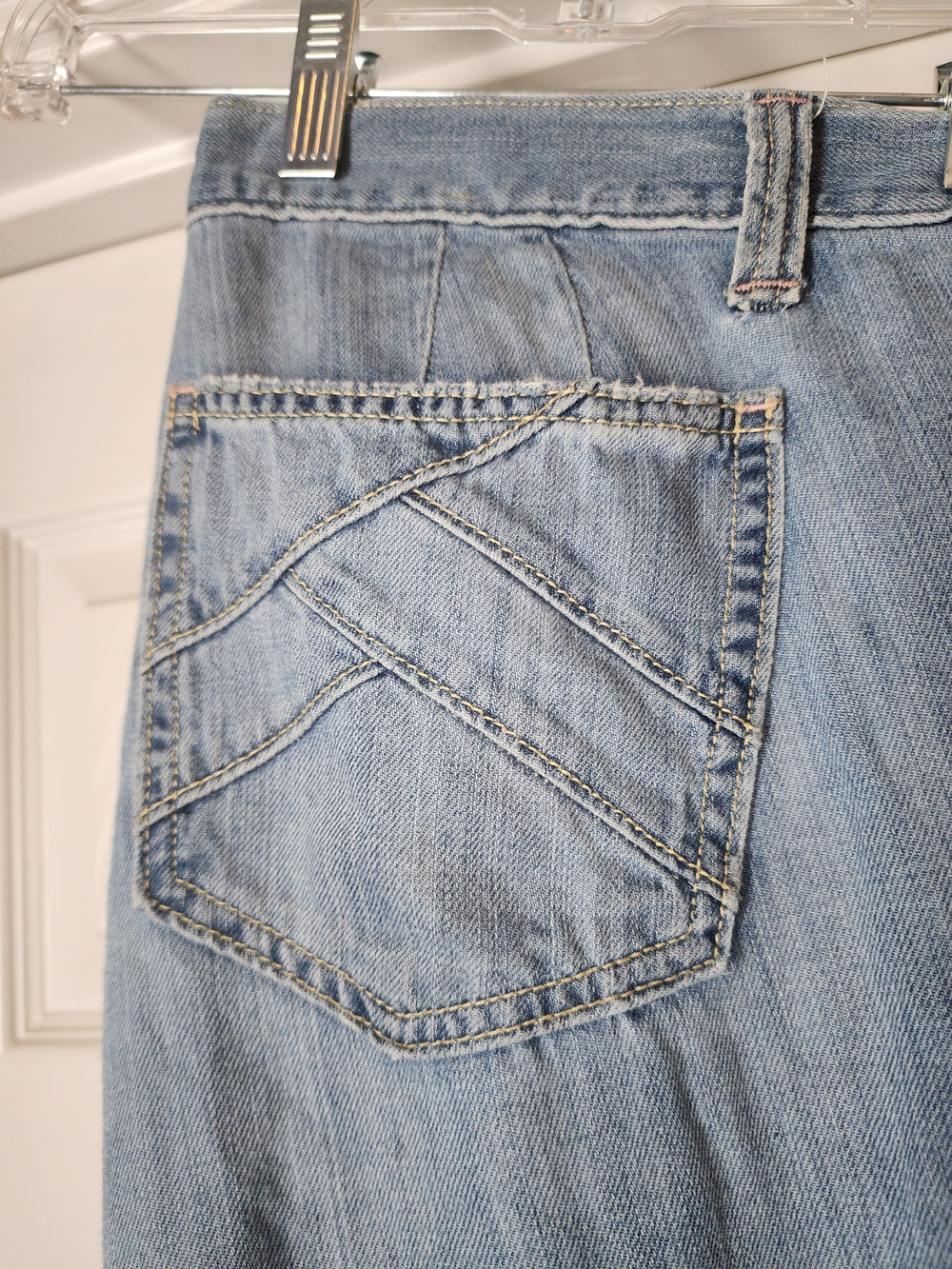 GAP Light Blue Boot Cut Women's Jeans with Decorative Back Pocket